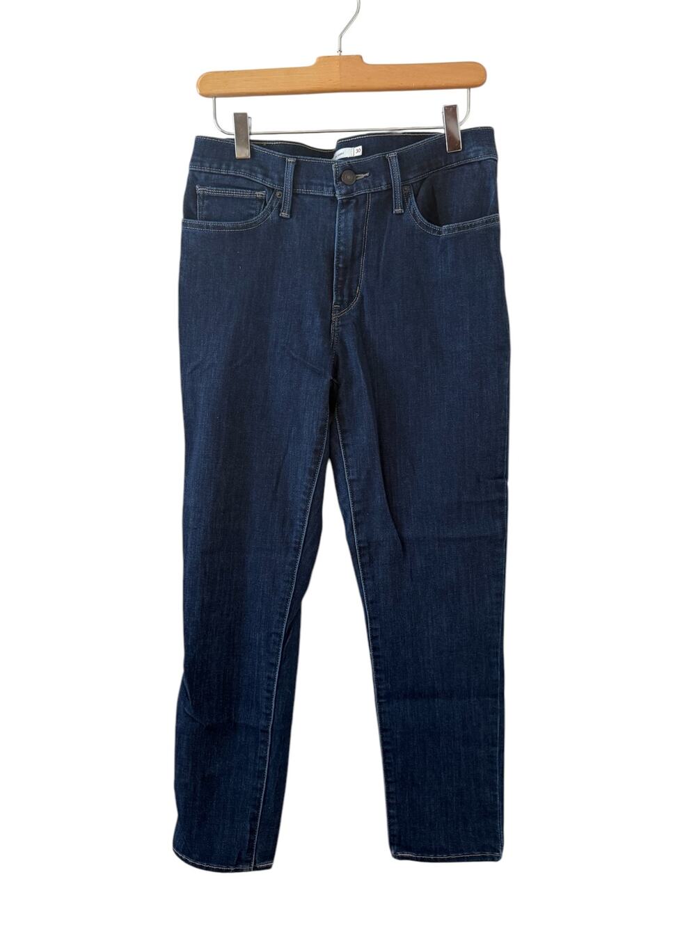 Levis Slimming Skinny Dark Wash Denim Jeans 30